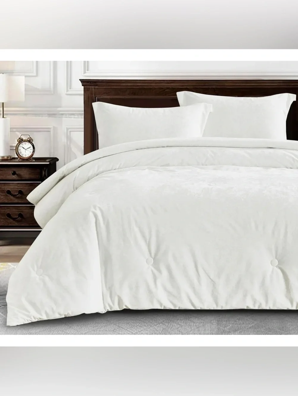 Classic White velvet 3 piece queen Comforter Set